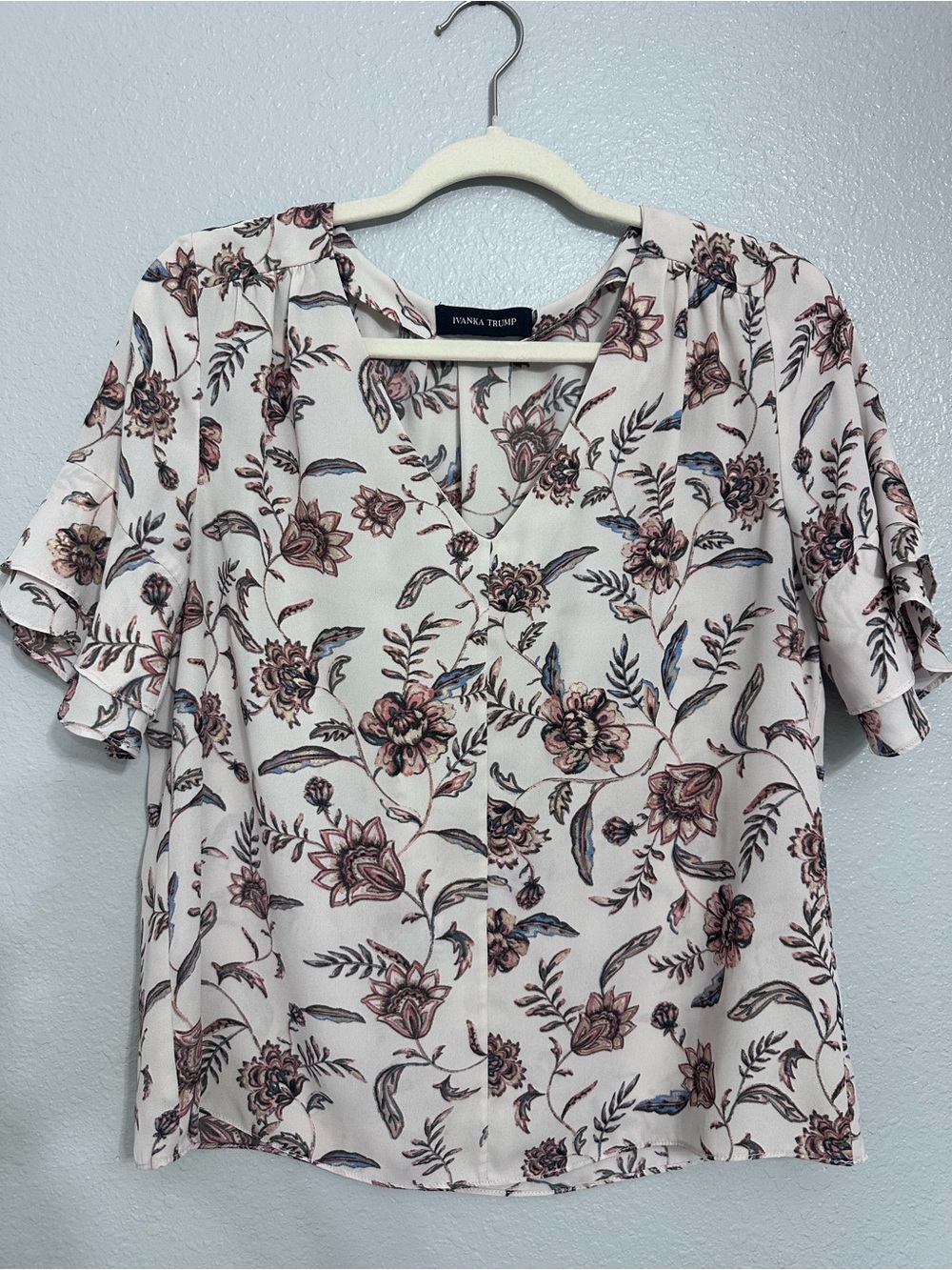 Ivanka Trump Blush Floral Ruffle Sleeve V-Neck Blouse
